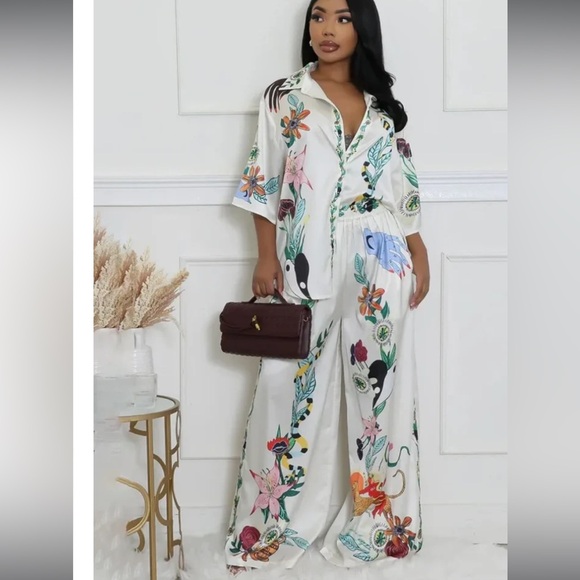 LKLY Beach Printed Summer Two Piece Set S - Picture 3 of 16